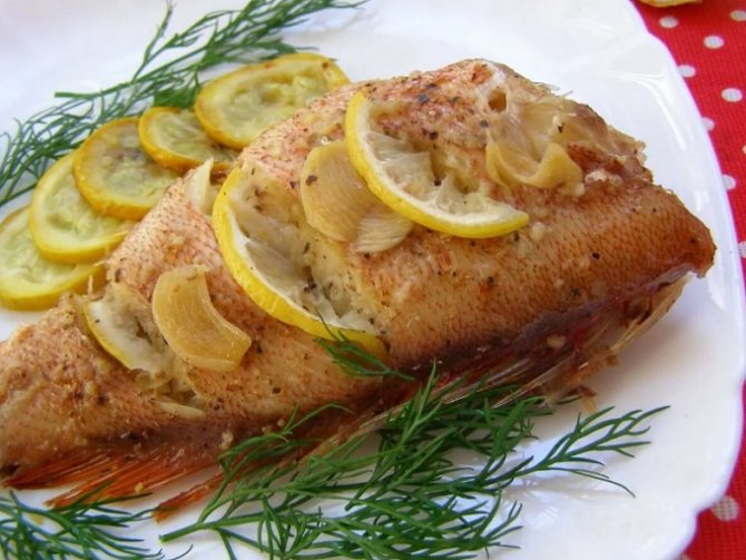 Морской окунь в духовке