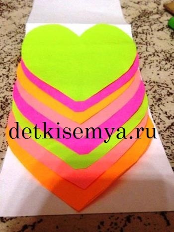водопад сердечек двигающаяся открытка своими руками